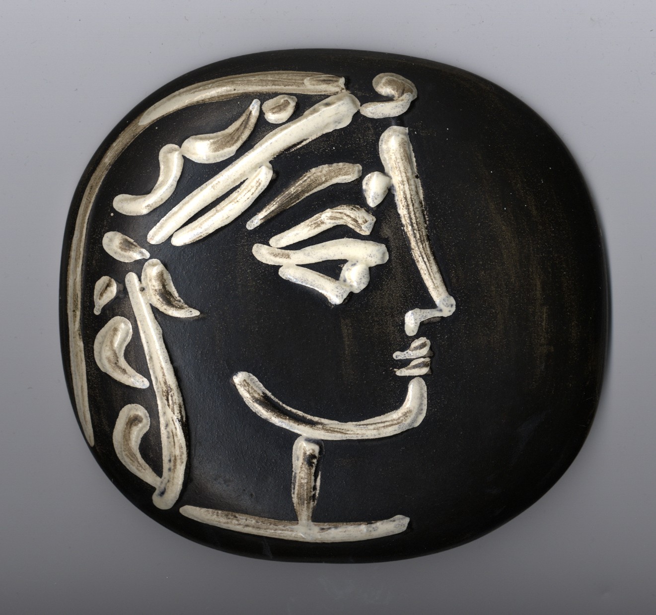 Private Treaty Pablo Picasso Profil De Jacqueline Ceramic Plaque Sold For £2900