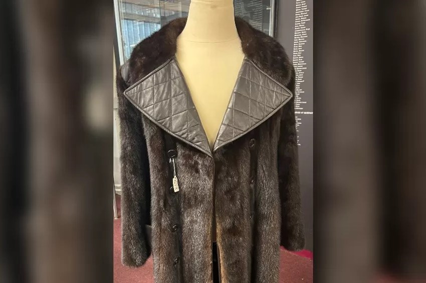 Elvis Presley Coat | Henry Aldridge Auctioneers