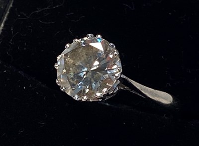 Jewellery Three Ct Diamond Ring Sold For £8K