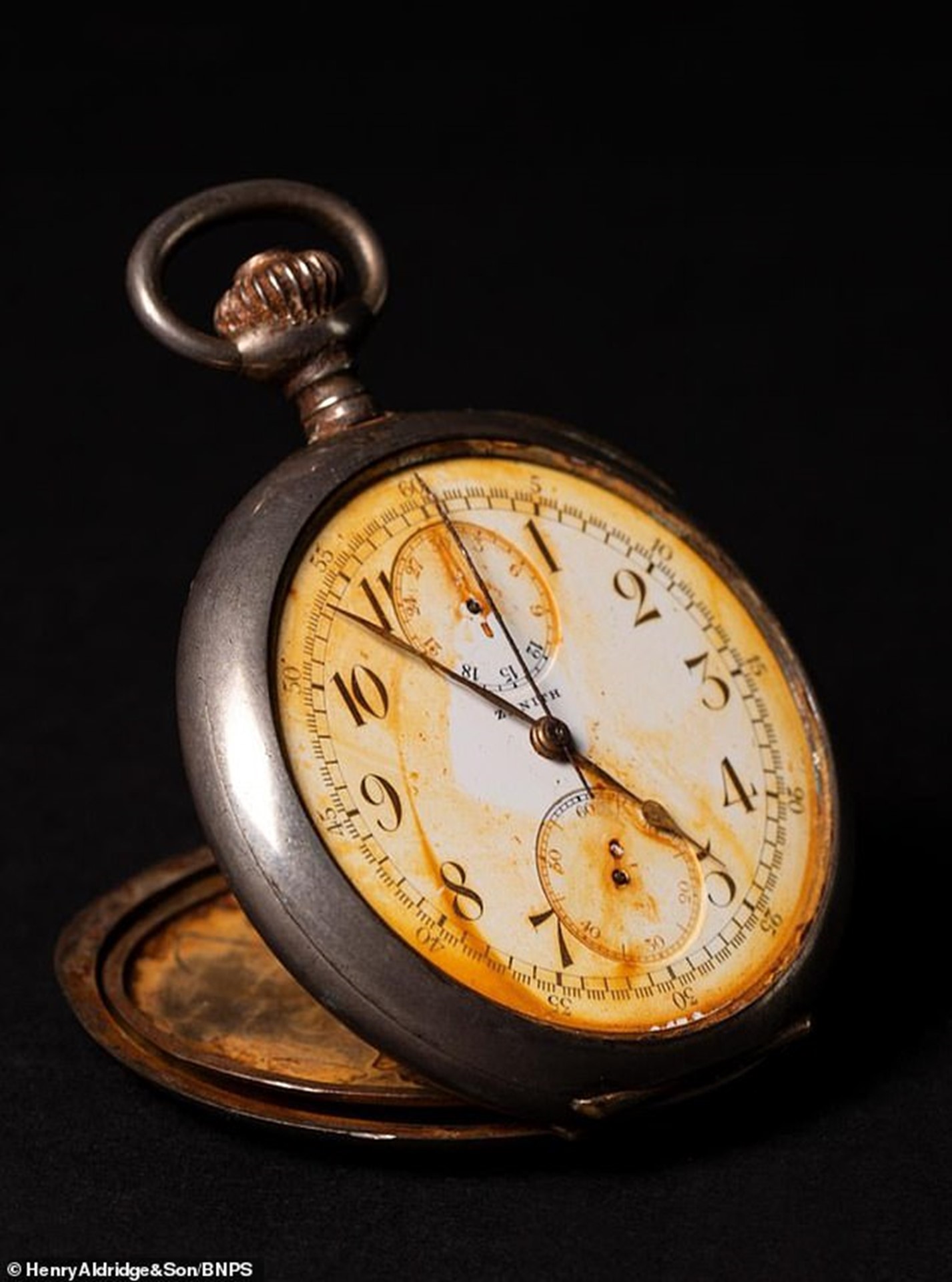 Titanic Watch Rusty 2