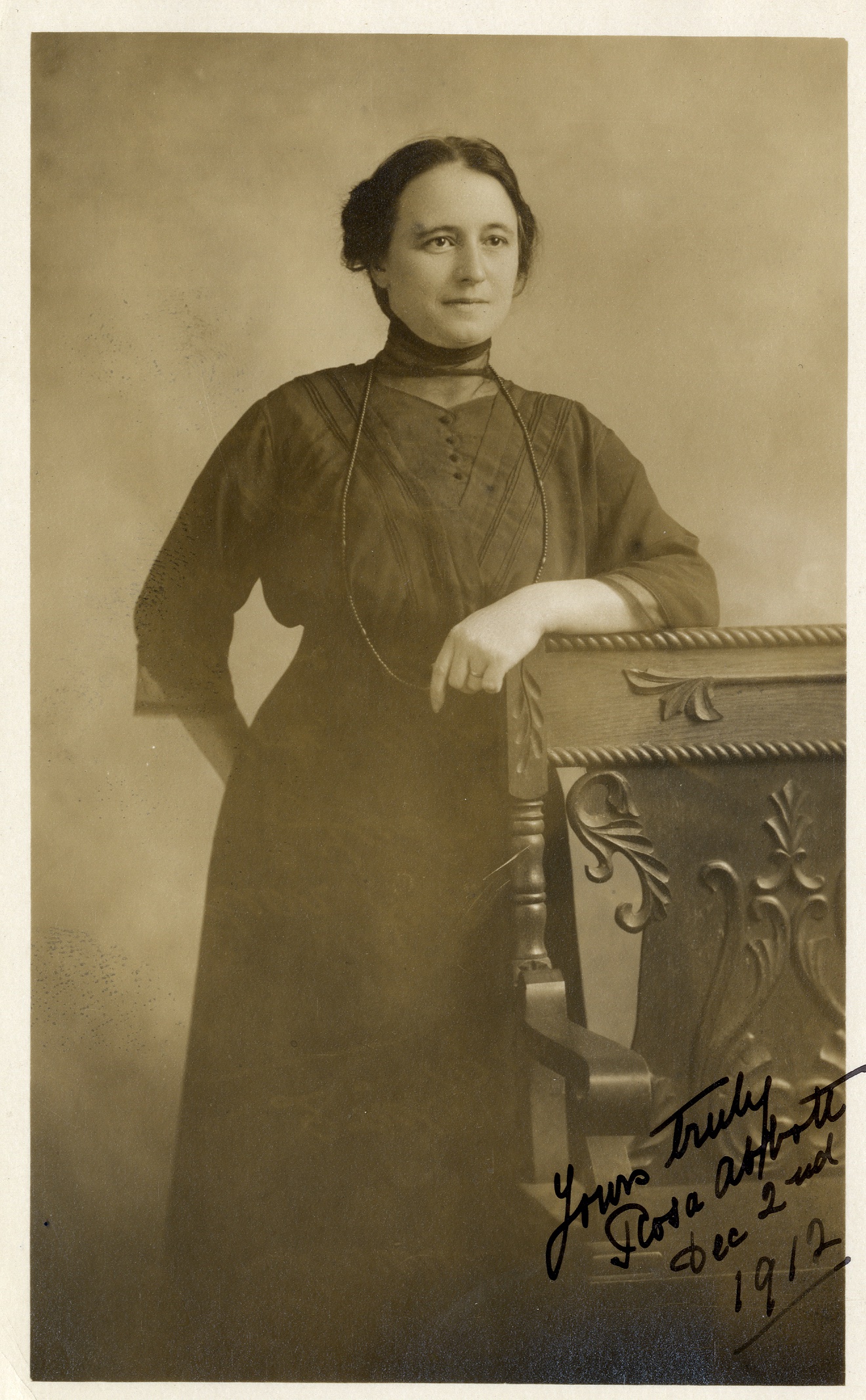 Collectables Signed Photograph Of A Titanic Passenger Sold For £33000