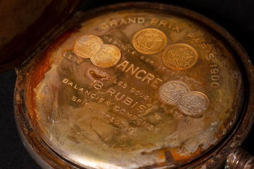 Titanic Watch 1 Rusty