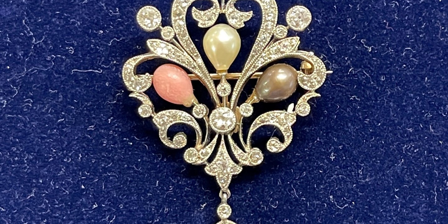 diamond and pearl brooch