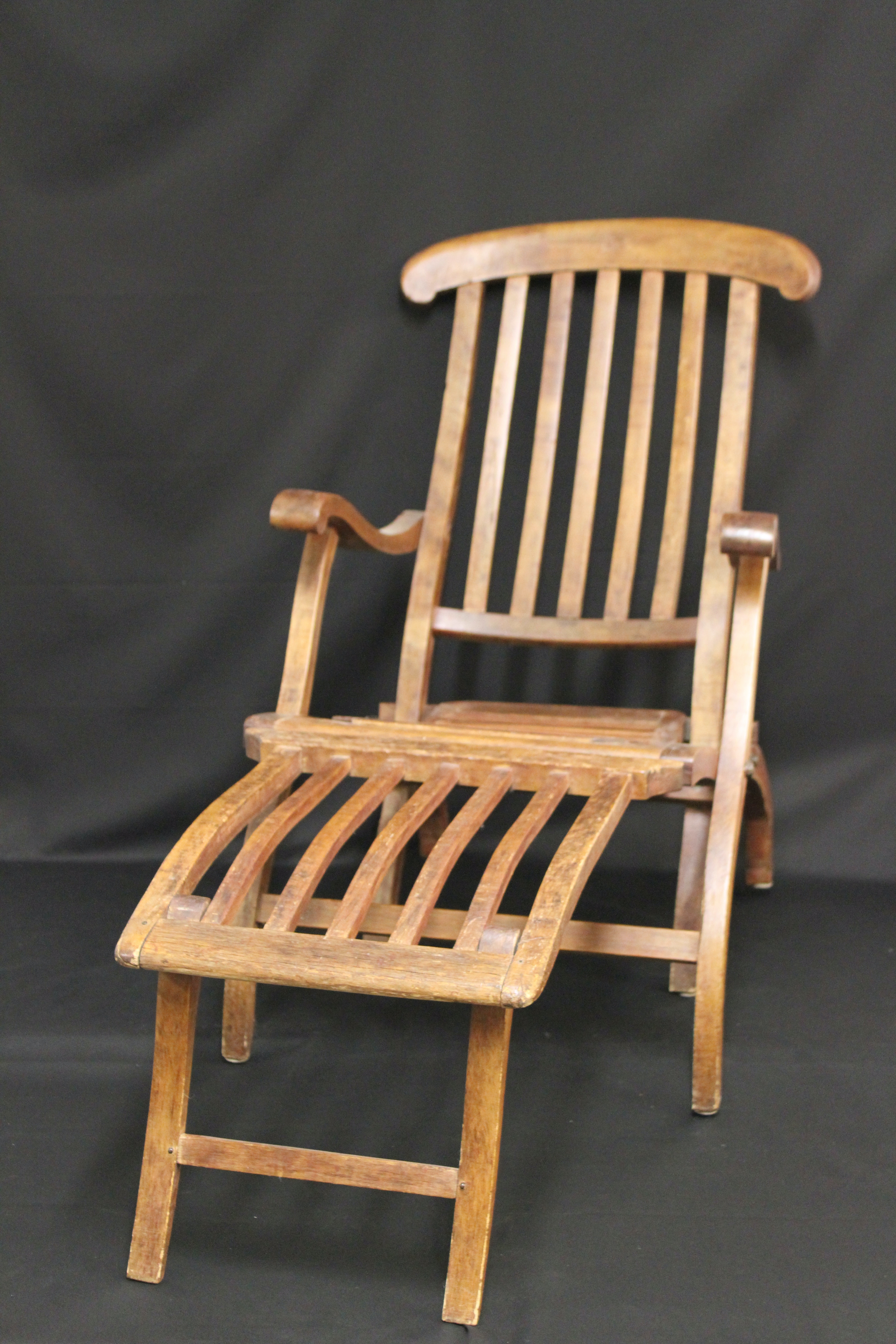 Titanic Original Deck Chair From The Titanic Sold For £101999