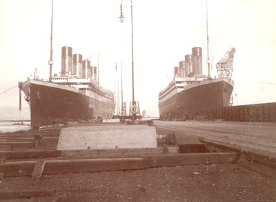 RMS Titanic Photograph Sold For £7000